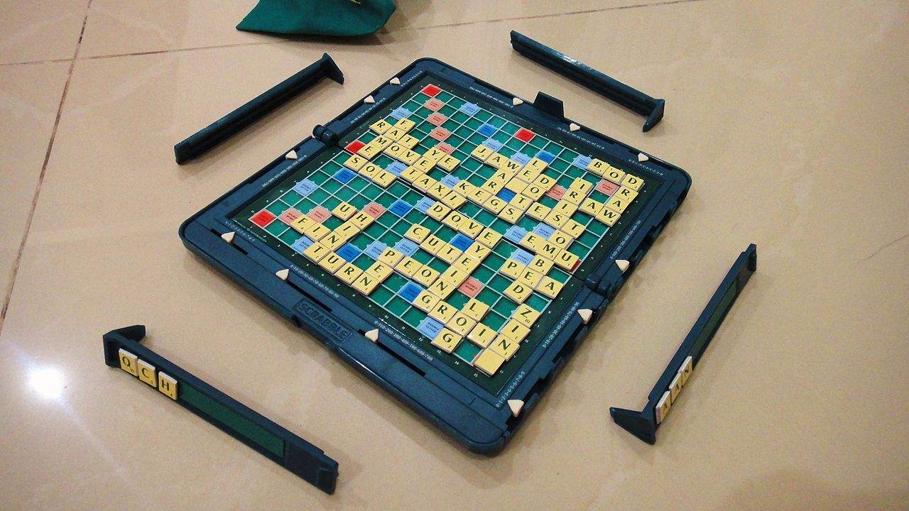 Scrabble: el juego que revitaliza la mente y mejora la calidad de vida de los adultos mayores