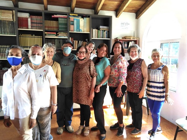 Biblioteca Asomayor - Realizado Concurso de "Lectura en Voz Alta"