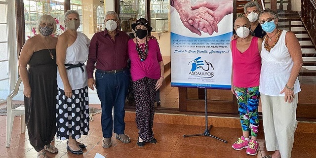 Caf&eacute; de los Viernes ASOMAYOR Di&oacute; la Bienvenida a la reconocida  Periodista Yolanda Herrera y al  Comunicador Social Carlos Serfatty Borges 